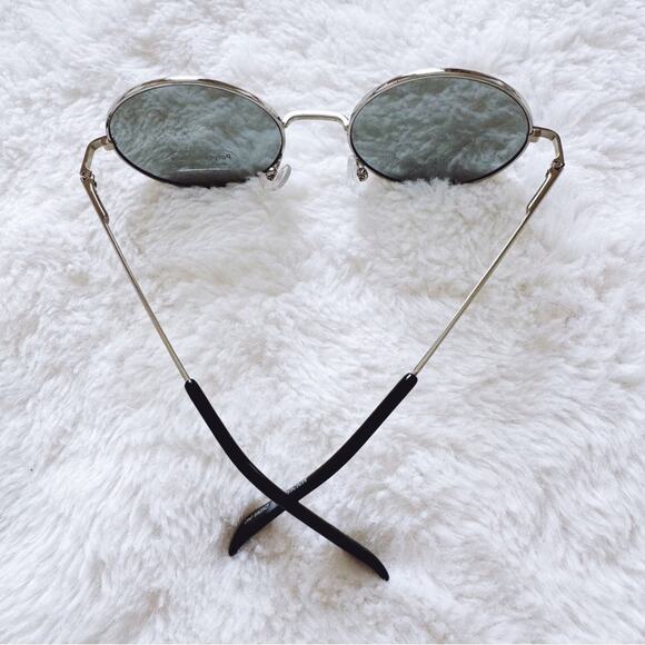 Harper Silver Round Lens Sunglasses - Picture 7 of 11